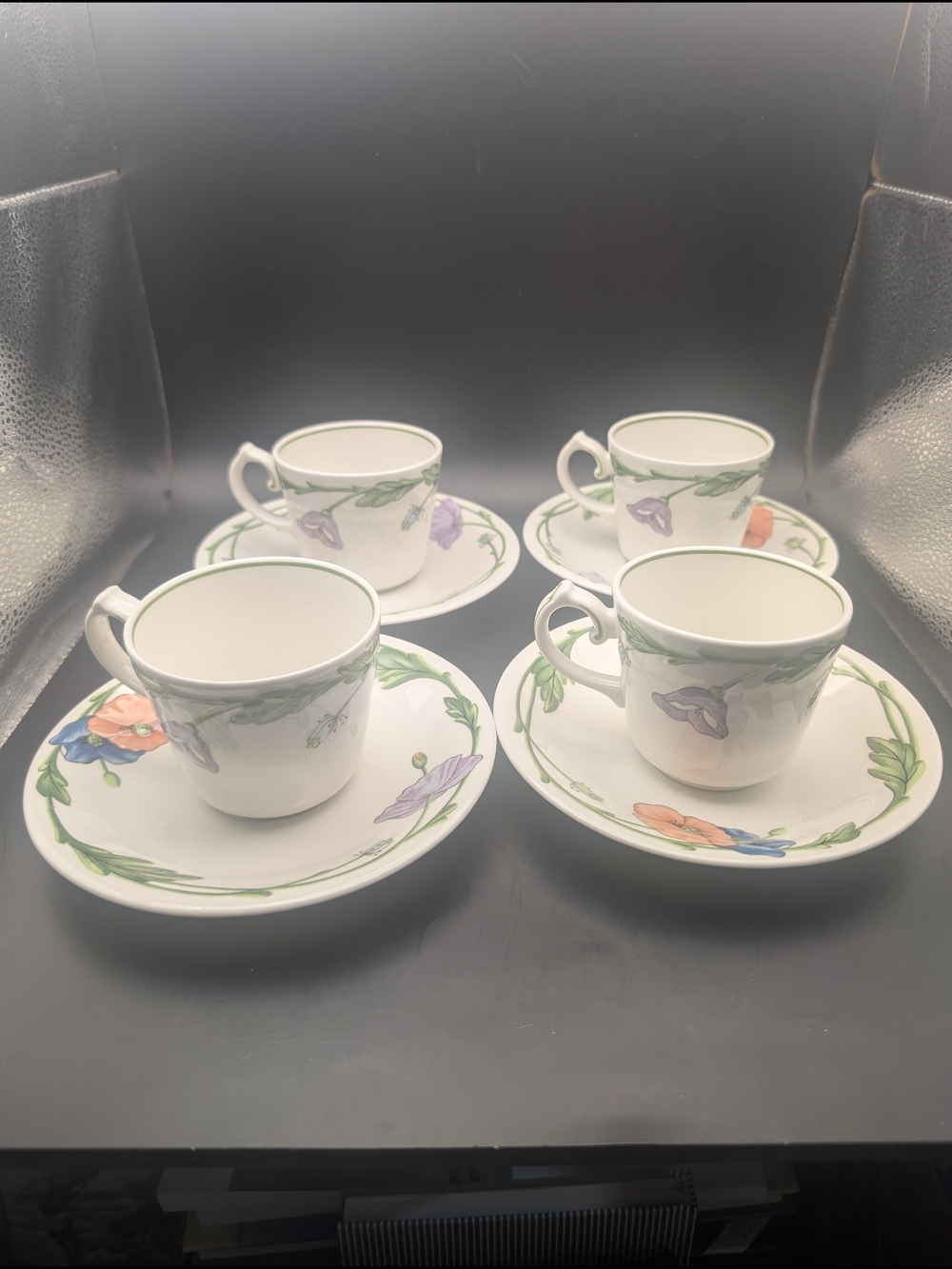 Amapola Porcelain Teacup and Saucer 4 Sets